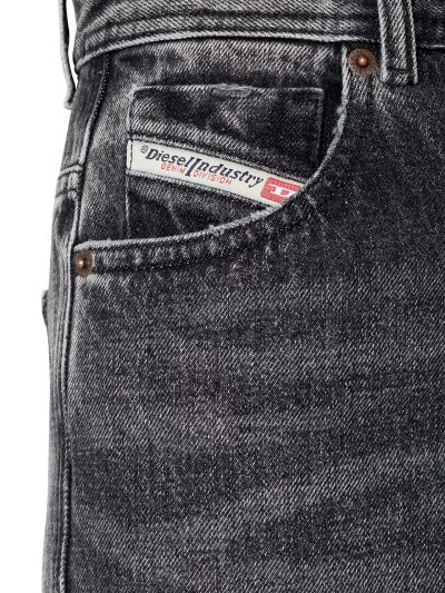 1956 - ג׳ינס בגזרה ישרה - אפור כהה