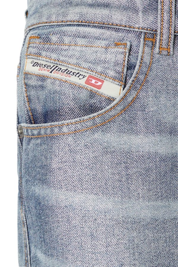 1994 ג׳ינס בגזרה גבוהה וצרה - כחול
