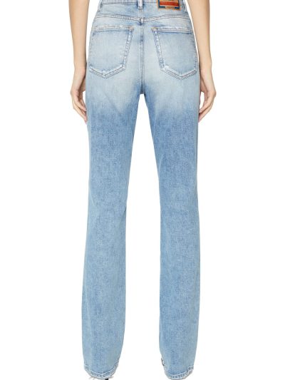 די-סקריפשן ג׳ינס בגזרה מתרחבת - כחול