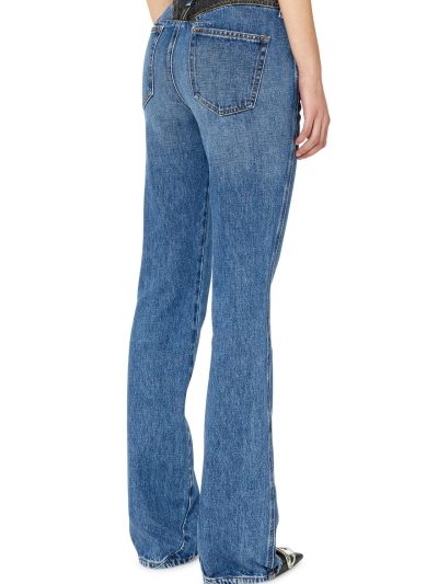 די-סקריפשן ג׳ינס בגזרה מתרחבת נמוכה - כחול ושחור