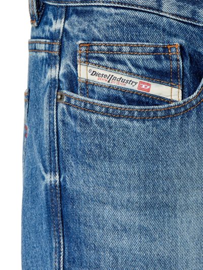 2020 - די וייקר ג׳ינס בגזרה ישרה - כחול