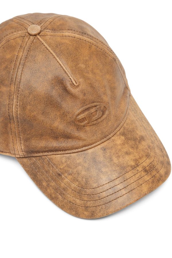 כובע מצחיה מעור עם טקסטורה - חום בהיר